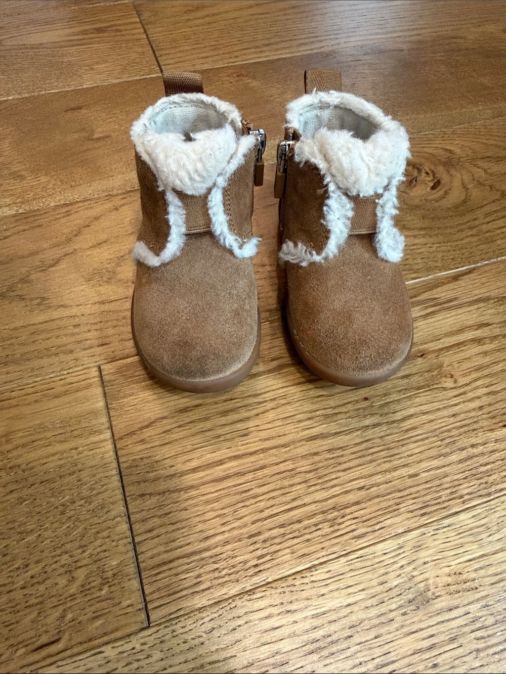 UGG Classic Mini Bailey Button Toddler Boots